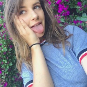 Meet your Posher, Hailey